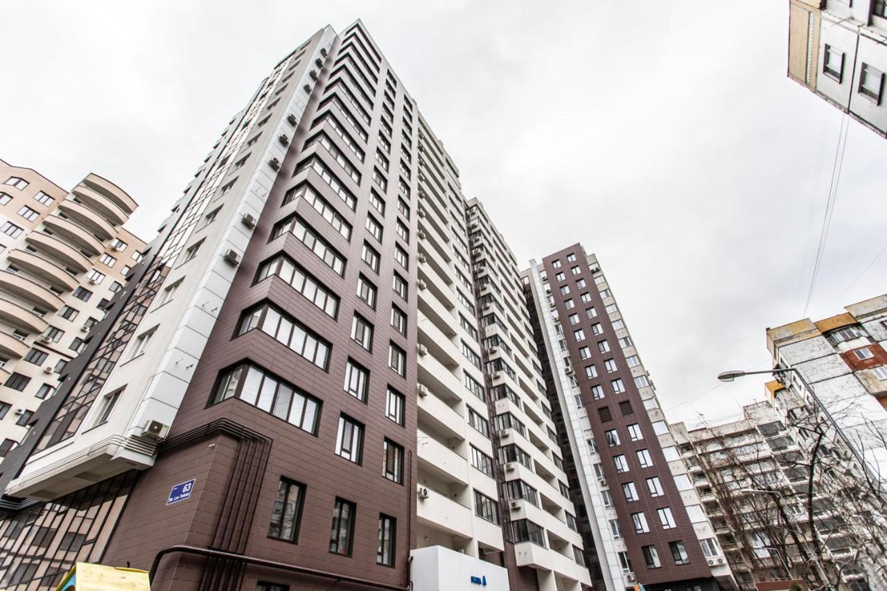 Sky House Premium Apartment In City Center Chisinau Exterior photo